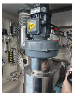 Single-workpiece wet sandblasting machine 6